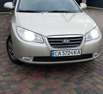 Бежевий Хендай Елантра, об'ємом двигуна 1.59 л та пробігом 279 тис. км за 6000 $, фото 1 на Automoto.ua