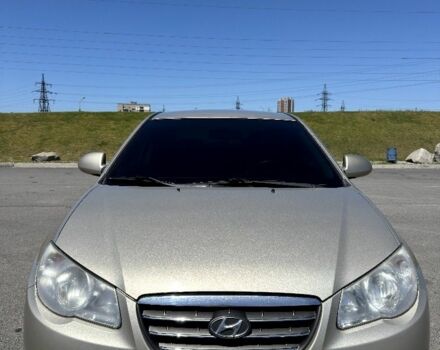 Бежевый Хендай Элантра, объемом двигателя 1.6 л и пробегом 285 тыс. км за 5700 $, фото 1 на Automoto.ua