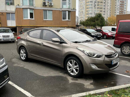 Бежевый Хендай Элантра, объемом двигателя 1.8 л и пробегом 160 тыс. км за 9600 $, фото 1 на Automoto.ua