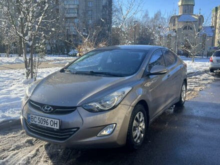 Бежевый Хендай Элантра, объемом двигателя 1.8 л и пробегом 113 тыс. км за 10400 $, фото 1 на Automoto.ua