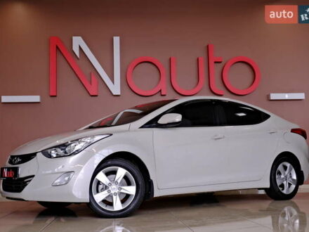Хендай Элантра 2013 в Одессе на Automoto.ua Бежевый Хендай Элантра, объемом двигателя 1.8 л и пробегом 134 тыс. км за 9900 $, фото 1 на Automoto.ua