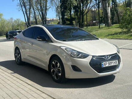 Хендай Елантра 2013 у Запоріжжя на Automoto.ua Бежевий Хендай Елантра, об'ємом двигуна 1.6 л та пробігом 57 тис. км за 11500 $, фото 1 на Automoto.ua