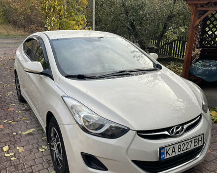 Бежевый Хендай Элантра, объемом двигателя 1.6 л и пробегом 130 тыс. км за 9900 $, фото 1 на Automoto.ua