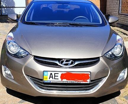 Бежевий Хендай Елантра, об'ємом двигуна 1.6 л та пробігом 90 тис. км за 10000 $, фото 1 на Automoto.ua
