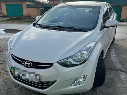 Бежевый Хендай Элантра, объемом двигателя 0 л и пробегом 17 тыс. км за 9500 $, фото 1 на Automoto.ua