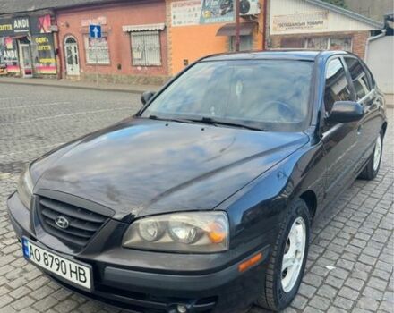 Хендай Элантра 2004 в Хусте на Automoto.ua Черный Хендай Элантра, объемом двигателя 2 л и пробегом 179 тыс. км за 3038 $, фото 1 на Automoto.ua