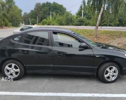 Черный Хендай Элантра, объемом двигателя 2 л и пробегом 180 тыс. км за 4000 $, фото 1 на Automoto.ua
