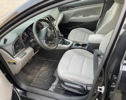 Чорний Хендай Елантра, об'ємом двигуна 2 л та пробігом 137 тис. км за 12000 $, фото 7 на Automoto.ua