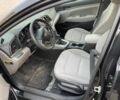 Чорний Хендай Елантра, об'ємом двигуна 2 л та пробігом 137 тис. км за 12000 $, фото 7 на Automoto.ua