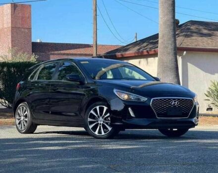 Черный Хендай Элантра, объемом двигателя 2 л и пробегом 67 тыс. км за 3100 $, фото 1 на Automoto.ua