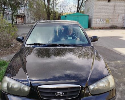 Черный Хендай Элантра, объемом двигателя 2 л и пробегом 280 тыс. км за 3000 $, фото 2 на Automoto.ua