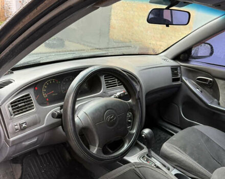 Черный Хендай Элантра, объемом двигателя 2 л и пробегом 283 тыс. км за 3500 $, фото 6 на Automoto.ua