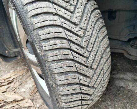 Чорний Хендай Елантра, об'ємом двигуна 1.6 л та пробігом 147 тис. км за 6400 $, фото 21 на Automoto.ua