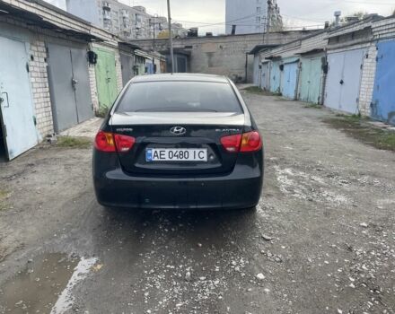Хендай Элантра 2007 в Днепре (Днепропетровске) на Automoto.ua Черный Хендай Элантра, объемом двигателя 1.6 л и пробегом 160 тыс. км за 6100 $, фото 3 на Automoto.ua