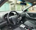 Чорний Хендай Елантра, об'ємом двигуна 1.6 л та пробігом 147 тис. км за 6400 $, фото 3 на Automoto.ua