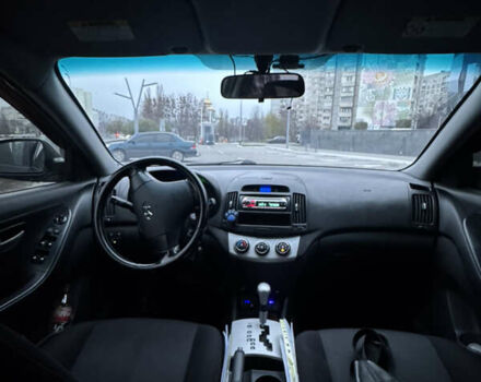 Чорний Хендай Елантра, об'ємом двигуна 1.59 л та пробігом 255 тис. км за 6300 $, фото 9 на Automoto.ua