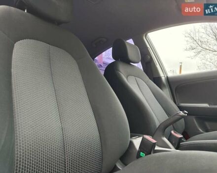 Чорний Хендай Елантра, об'ємом двигуна 1.59 л та пробігом 147 тис. км за 6400 $, фото 13 на Automoto.ua