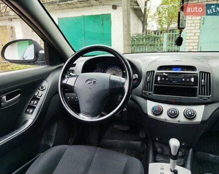 Чорний Хендай Елантра, об'ємом двигуна 1.59 л та пробігом 147 тис. км за 6400 $, фото 5 на Automoto.ua