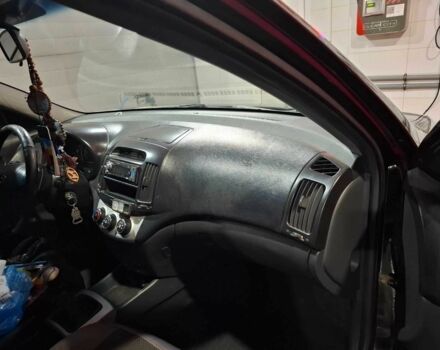 Чорний Хендай Елантра, об'ємом двигуна 1.6 л та пробігом 3 тис. км за 2976 $, фото 1 на Automoto.ua