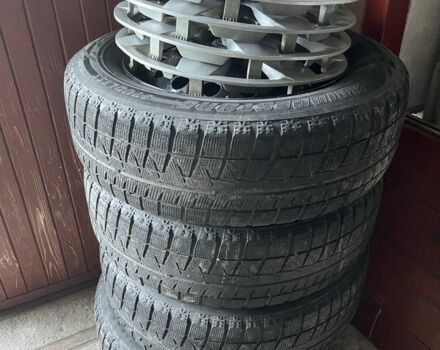 Черный Хендай Элантра, объемом двигателя 1.6 л и пробегом 240 тыс. км за 6411 $, фото 16 на Automoto.ua