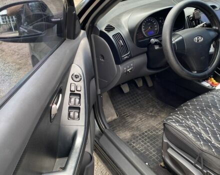 Черный Хендай Элантра, объемом двигателя 1.6 л и пробегом 163 тыс. км за 6700 $, фото 10 на Automoto.ua