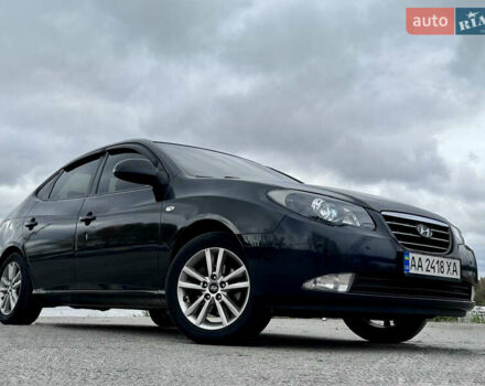 Чорний Хендай Елантра, об'ємом двигуна 2 л та пробігом 240 тис. км за 7850 $, фото 1 на Automoto.ua