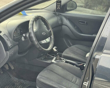 Чорний Хендай Елантра, об'ємом двигуна 1.59 л та пробігом 188 тис. км за 4199 $, фото 8 на Automoto.ua