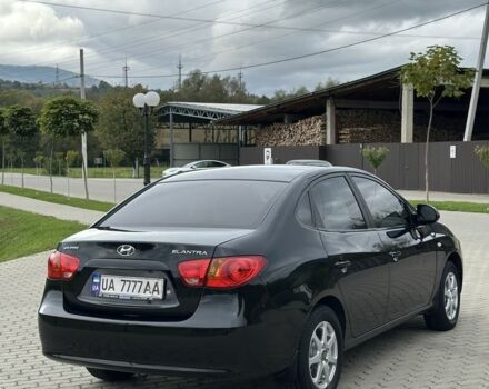 Чорний Хендай Елантра, об'ємом двигуна 1.6 л та пробігом 185 тис. км за 5300 $, фото 2 на Automoto.ua