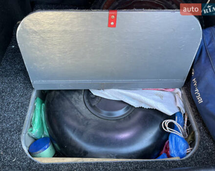 Черный Хендай Элантра, объемом двигателя 1.59 л и пробегом 240 тыс. км за 6257 $, фото 11 на Automoto.ua