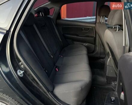 Чорний Хендай Елантра, об'ємом двигуна 1.59 л та пробігом 310 тис. км за 5290 $, фото 10 на Automoto.ua