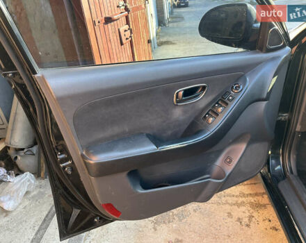 Черный Хендай Элантра, объемом двигателя 1.59 л и пробегом 240 тыс. км за 6257 $, фото 21 на Automoto.ua