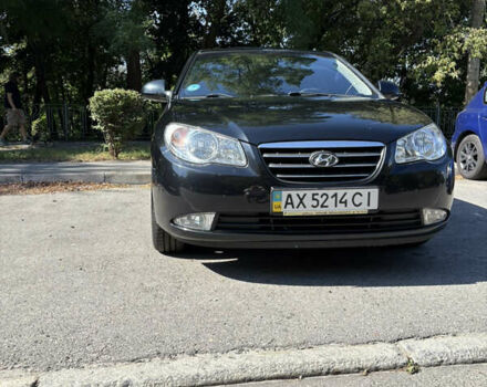 Черный Хендай Элантра, объемом двигателя 1.59 л и пробегом 113 тыс. км за 6500 $, фото 1 на Automoto.ua