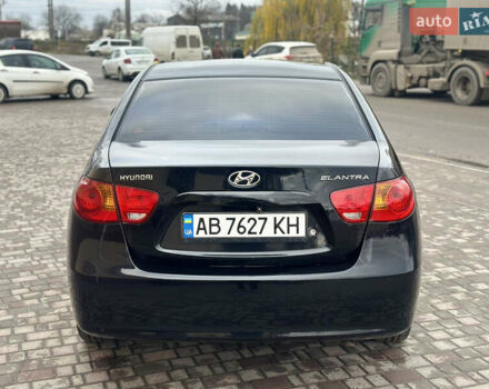 Черный Хендай Элантра, объемом двигателя 1.59 л и пробегом 242 тыс. км за 5999 $, фото 6 на Automoto.ua