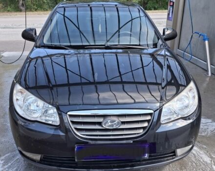 Черный Хендай Элантра, объемом двигателя 1.6 л и пробегом 270 тыс. км за 5500 $, фото 3 на Automoto.ua