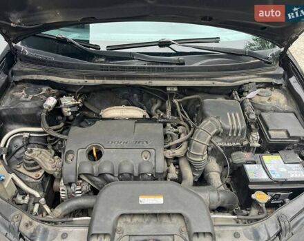 Черный Хендай Элантра, объемом двигателя 1.6 л и пробегом 350 тыс. км за 4750 $, фото 15 на Automoto.ua