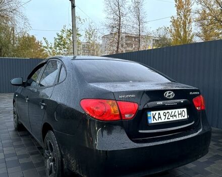 Черный Хендай Элантра, объемом двигателя 1.6 л и пробегом 261 тыс. км за 4799 $, фото 3 на Automoto.ua