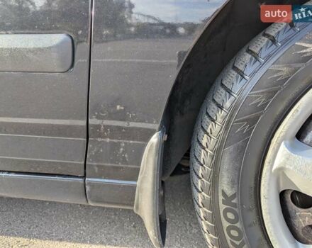 Черный Хендай Элантра, объемом двигателя 1.6 л и пробегом 146 тыс. км за 5900 $, фото 8 на Automoto.ua