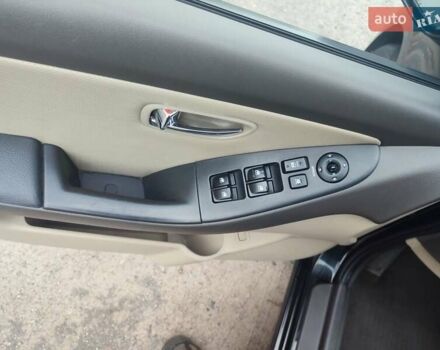 Хендай Элантра 2010 в Киеве на Automoto.ua Черный Хендай Элантра, объемом двигателя 2 л и пробегом 184 тыс. км за 10300 $, фото 16 на Automoto.ua