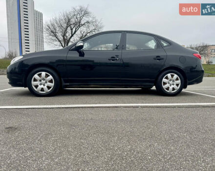 Черный Хендай Элантра, объемом двигателя 1.59 л и пробегом 116 тыс. км за 6700 $, фото 7 на Automoto.ua