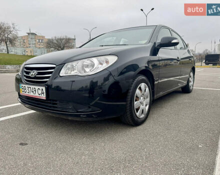 Черный Хендай Элантра, объемом двигателя 1.59 л и пробегом 116 тыс. км за 6700 $, фото 1 на Automoto.ua