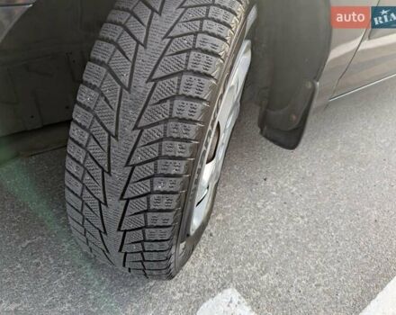 Черный Хендай Элантра, объемом двигателя 1.6 л и пробегом 146 тыс. км за 5900 $, фото 13 на Automoto.ua