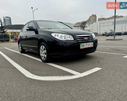 Черный Хендай Элантра, объемом двигателя 1.59 л и пробегом 116 тыс. км за 6700 $, фото 2 на Automoto.ua