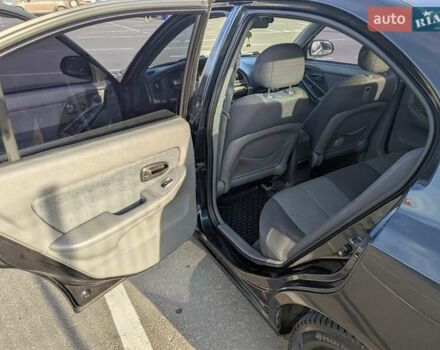 Черный Хендай Элантра, объемом двигателя 1.6 л и пробегом 146 тыс. км за 5900 $, фото 17 на Automoto.ua