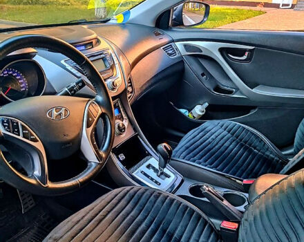 Черный Хендай Элантра, объемом двигателя 1.8 л и пробегом 157 тыс. км за 8500 $, фото 7 на Automoto.ua