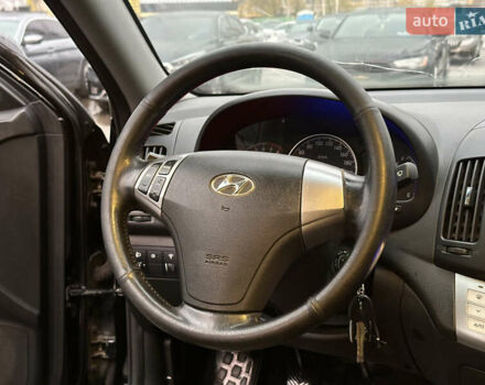 Хендай Элантра 2011 в Харькове на Automoto.ua Черный Хендай Элантра, объемом двигателя 1.59 л и пробегом 118 тыс. км за 8500 $, фото 19 на Automoto.ua