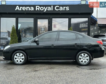 Хендай Элантра 2011 в Харькове на Automoto.ua Черный Хендай Элантра, объемом двигателя 1.59 л и пробегом 118 тыс. км за 8500 $, фото 4 на Automoto.ua