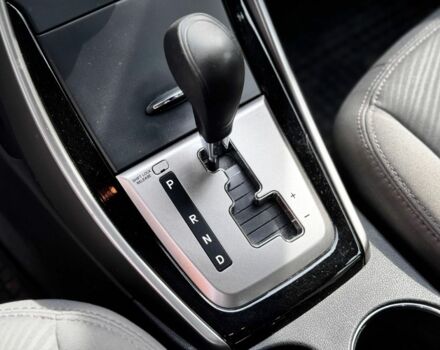 Черный Хендай Элантра, объемом двигателя 1.8 л и пробегом 63 тыс. км за 11000 $, фото 16 на Automoto.ua