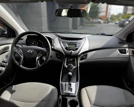 Черный Хендай Элантра, объемом двигателя 1.8 л и пробегом 63 тыс. км за 11000 $, фото 13 на Automoto.ua