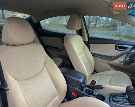 Черный Хендай Элантра, объемом двигателя 1.8 л и пробегом 142 тыс. км за 7900 $, фото 14 на Automoto.ua