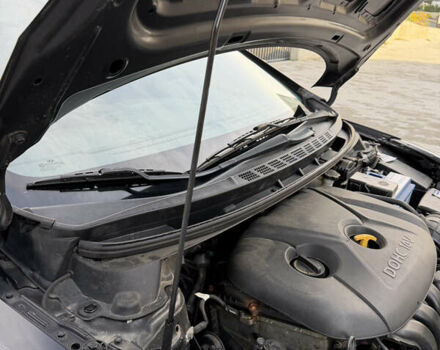 Черный Хендай Элантра, объемом двигателя 1.8 л и пробегом 150 тыс. км за 9100 $, фото 24 на Automoto.ua